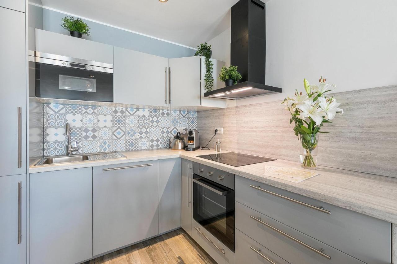 Unsejourametz-Fr Meubles Ossons Du T2 Au T4 Avec Parking, Apartment Exterior photo